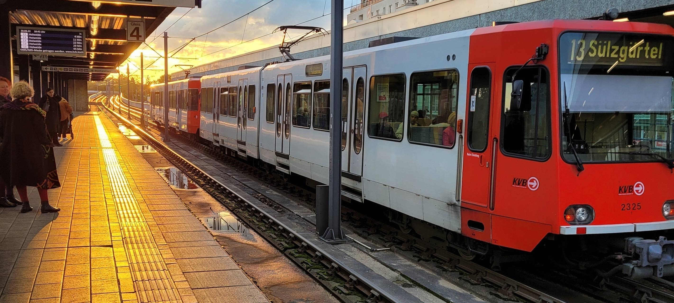 KVB-Linie 13 ab heute getrennt