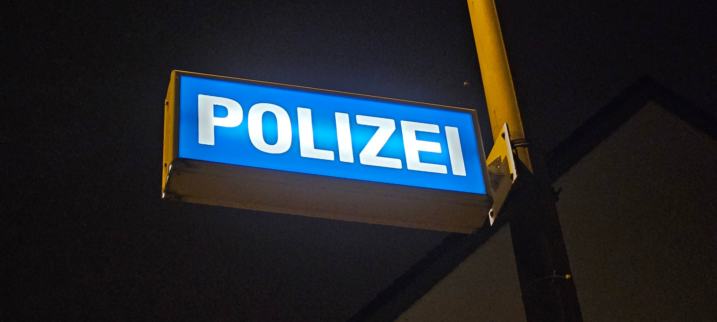 Schüsse auf Uhrengeschäft in der Innenstadt